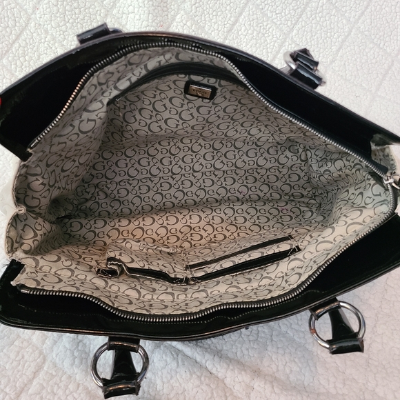 GUESS Jill Handbag and Wallet - Picture 6 of 6